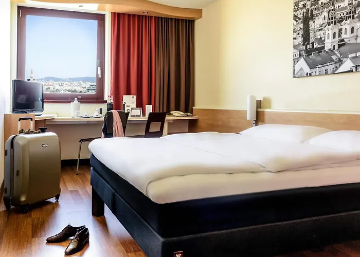 Ibis Mariahilf Hotel 3*
